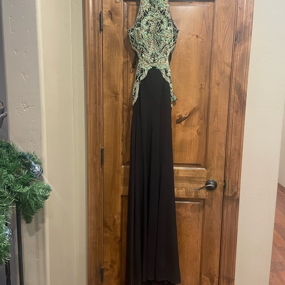 Sherri hill dress - Picture 2 of 5